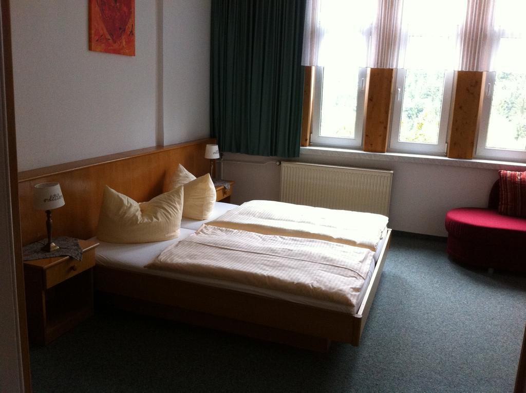 Pension Tannenrausch Friedrichroda Szoba fotó